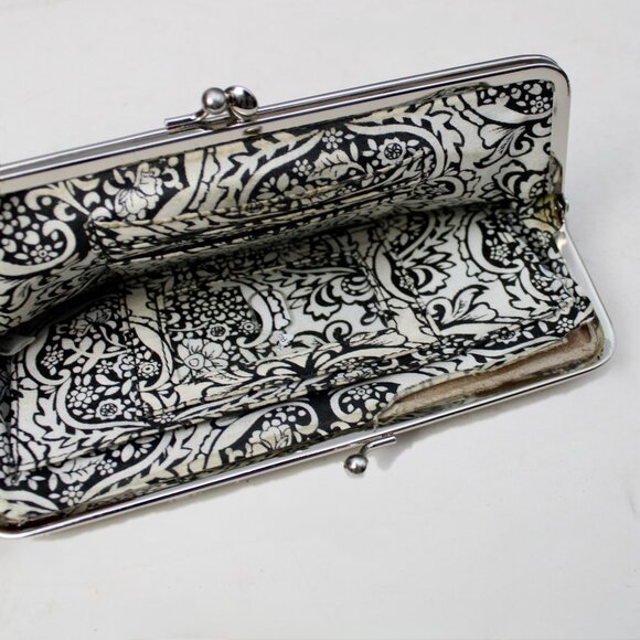 Hobo International Millie Clutch Tan Leather Kiss-Lock Closure Purse Handbag - Picture 3 of 8